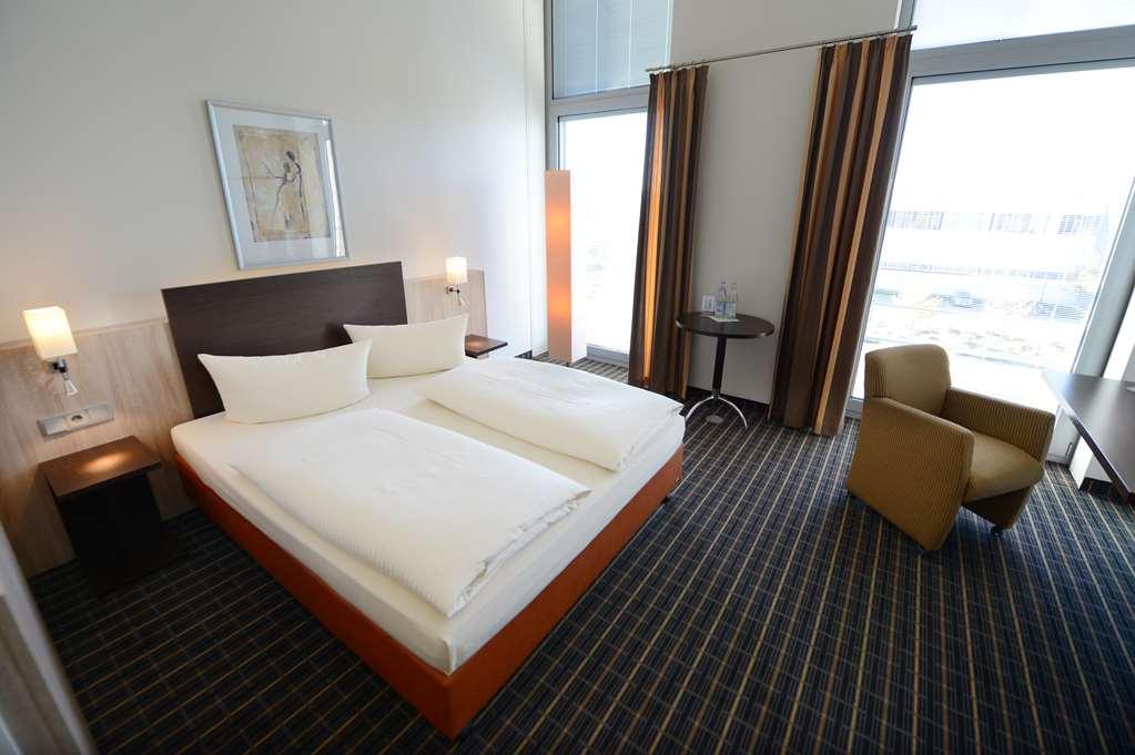 Livenwork Hotel & Coworking Gvz インゴルシュタット 部屋 写真